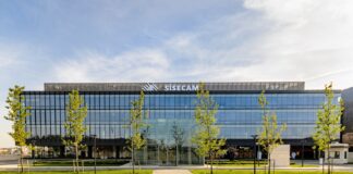 Şişecam’dan Elektrikli Araçlar İçin Devrimsel Güneş Enerjili Tavan Camı